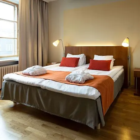 Hotel Scandic Plaza 4*