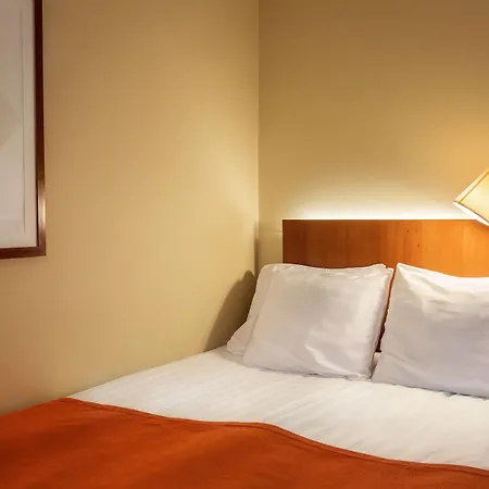 호텔 Scandic Plaza 4*