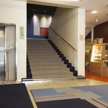 Scandic Plaza מלון