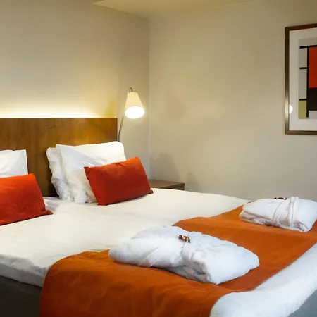 Scandic Plaza 4*