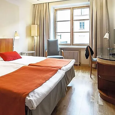 Scandic Plaza Hotel 4*
