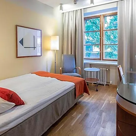 Scandic Plaza 4* Turku