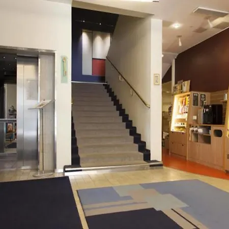 Hotel Scandic Plaza 4*